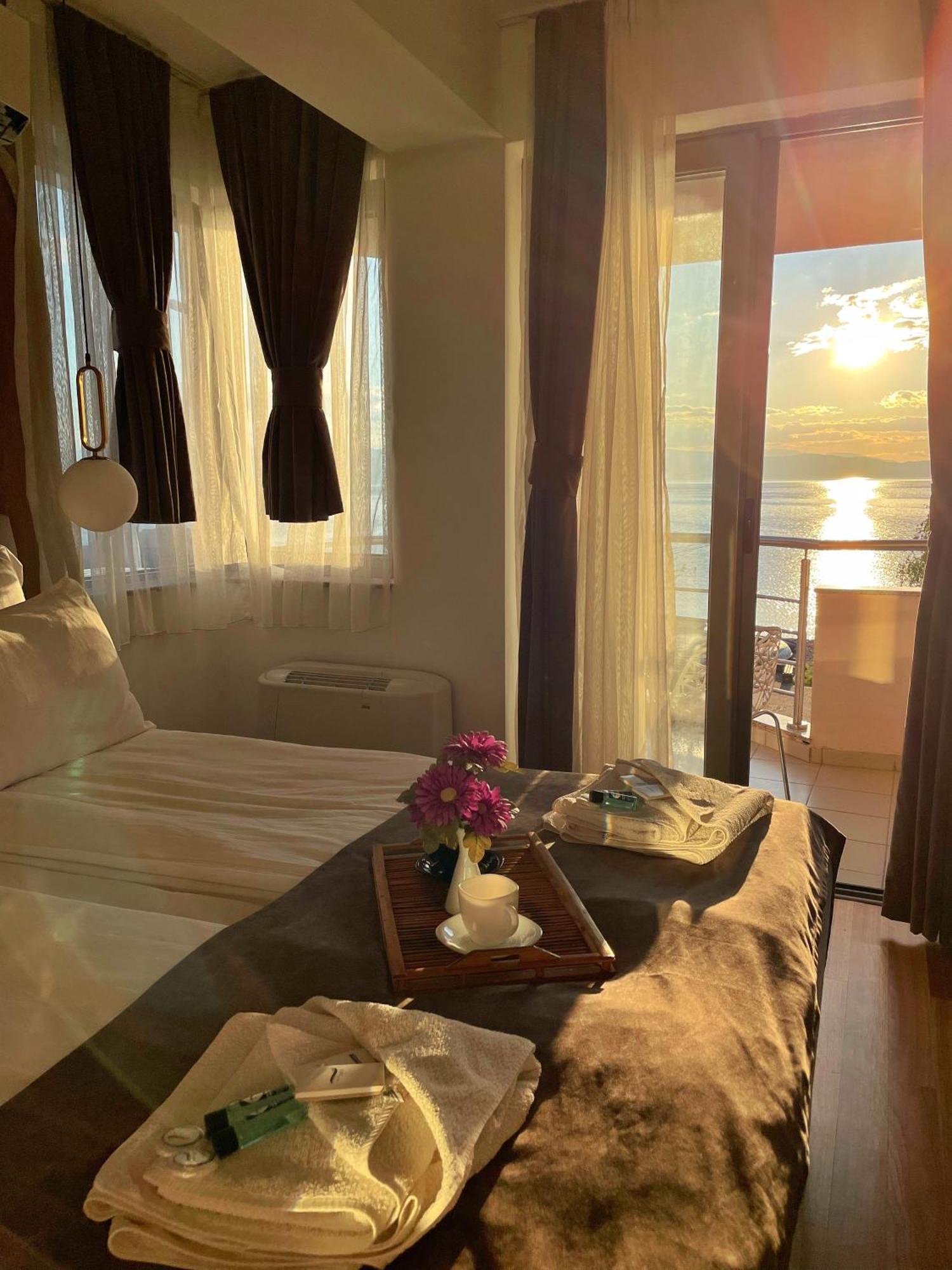 Villa Nika Peštani Eksteriør billede